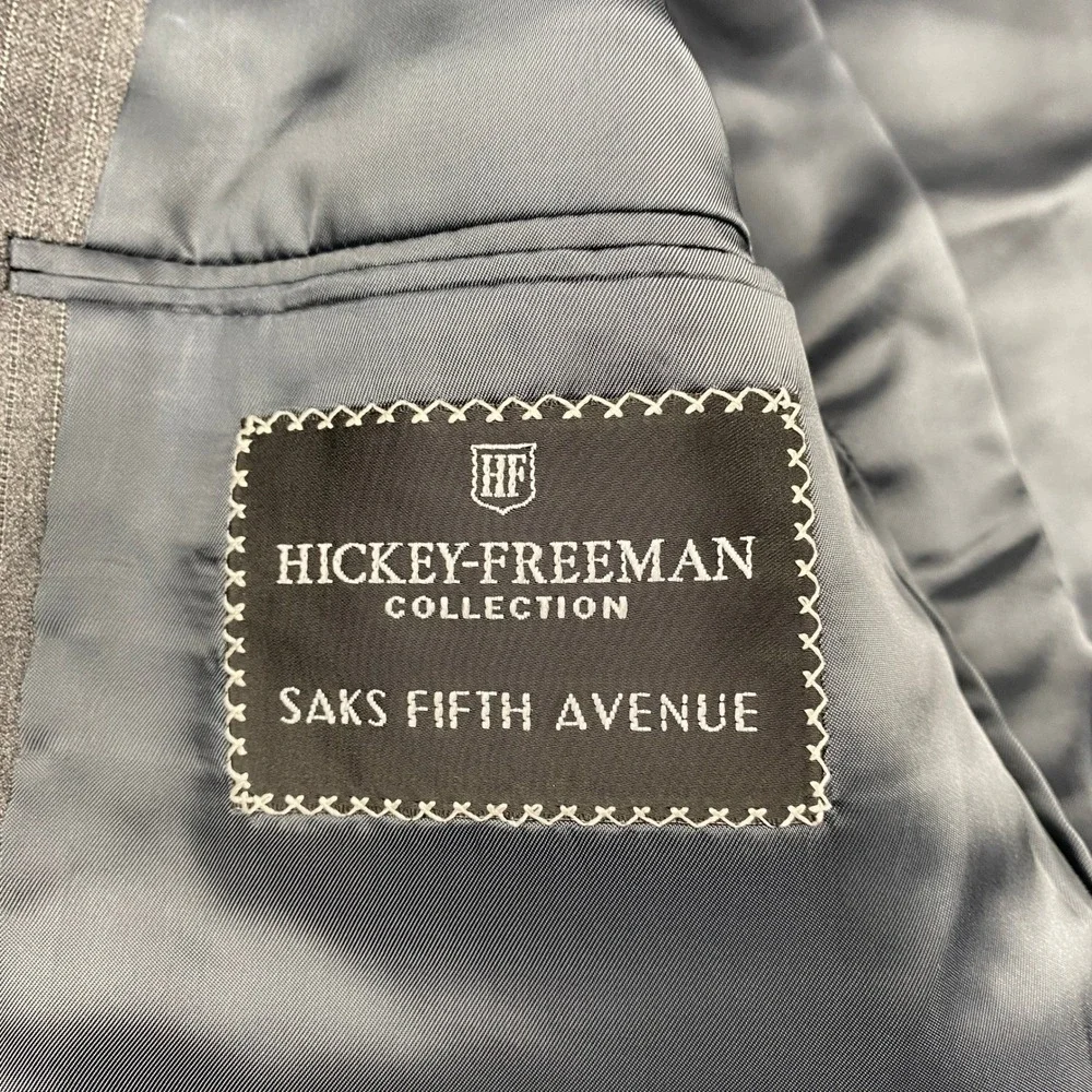 Hickey Freeman Saks Fifth Suit Mens 40R Gray Wool Pinstripe 2-Button Preppy USA‎